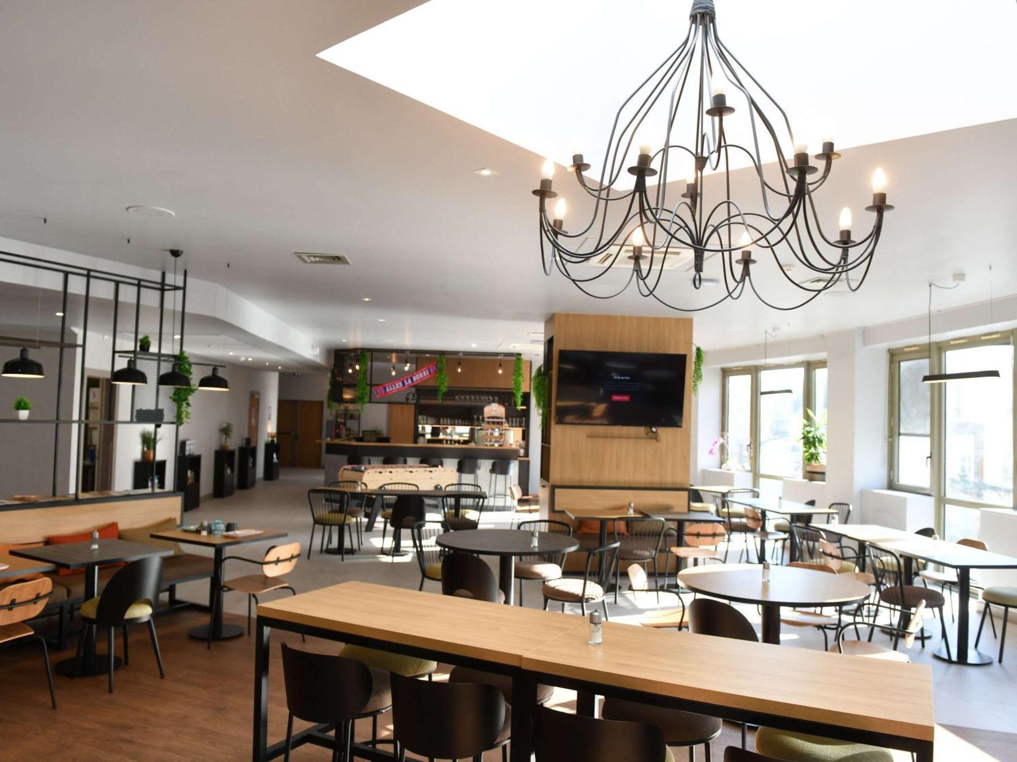 Ibis Châteauroux Exteriör bild