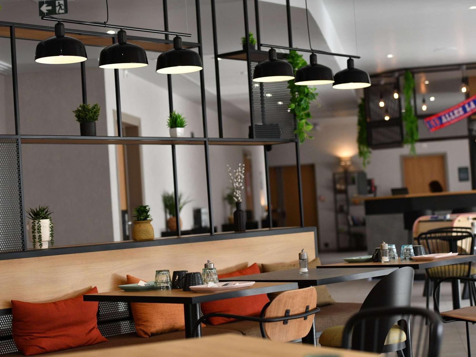 Ibis Châteauroux Exteriör bild