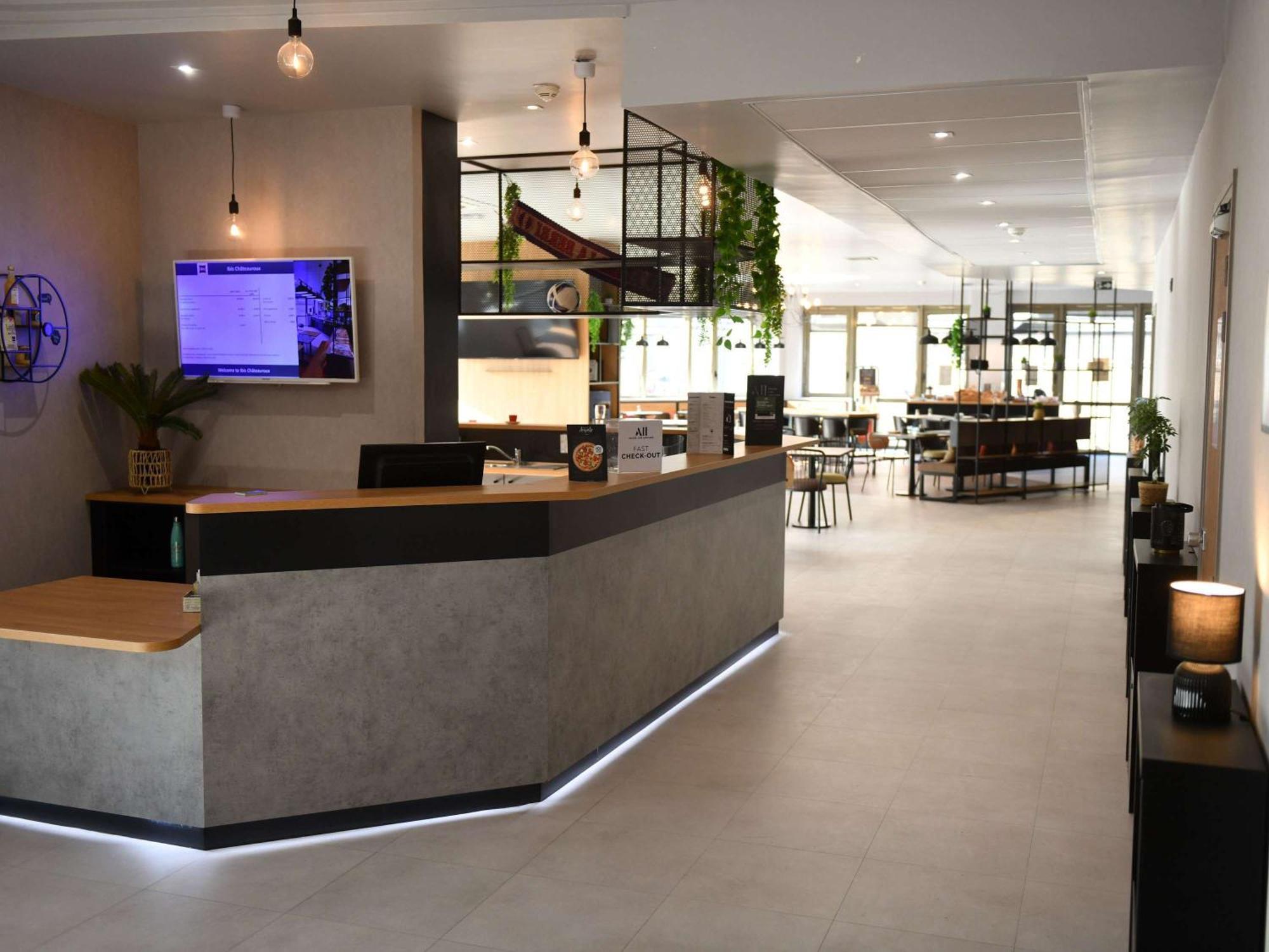 Ibis Châteauroux Exteriör bild