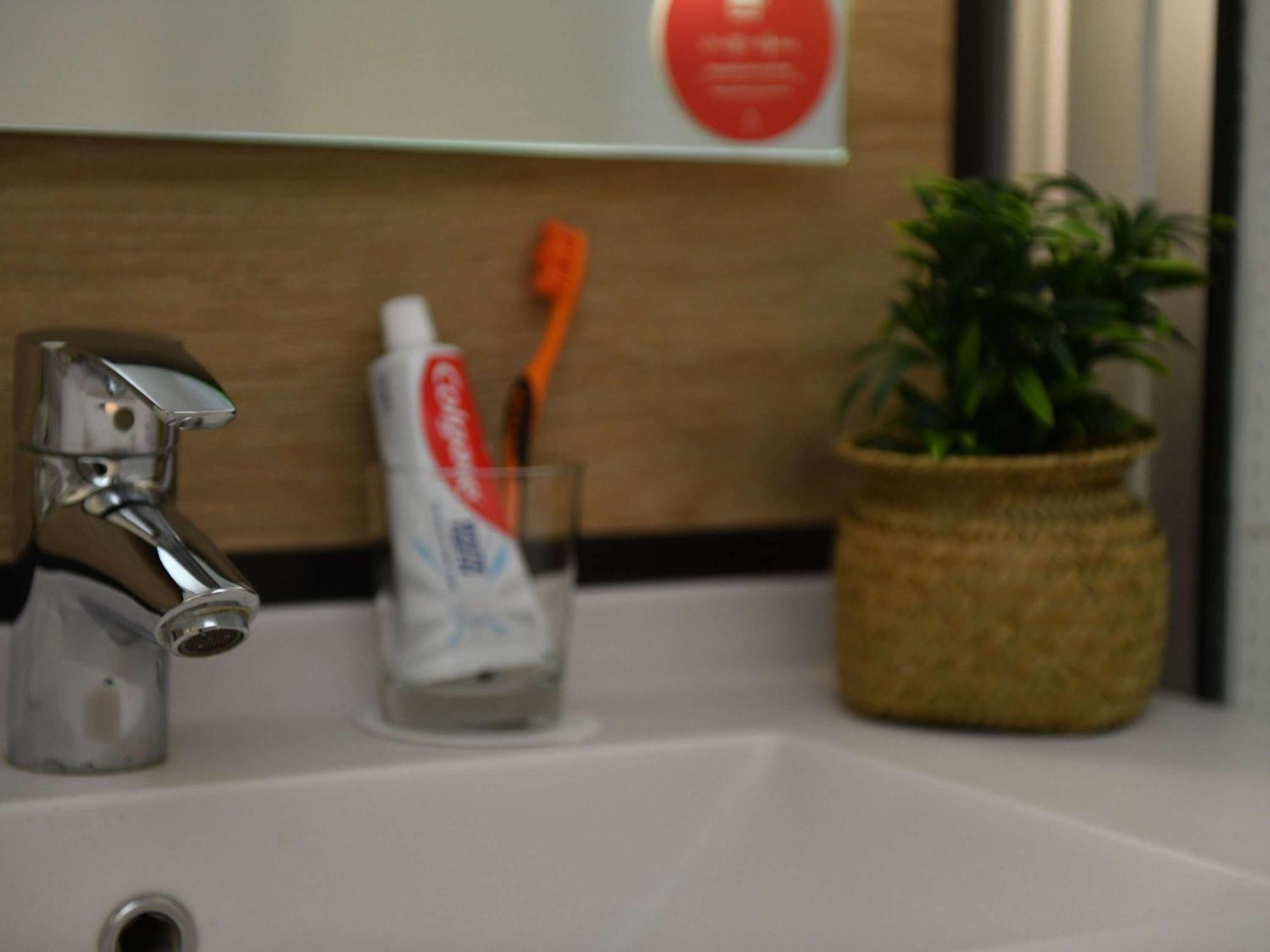 Ibis Châteauroux Exteriör bild