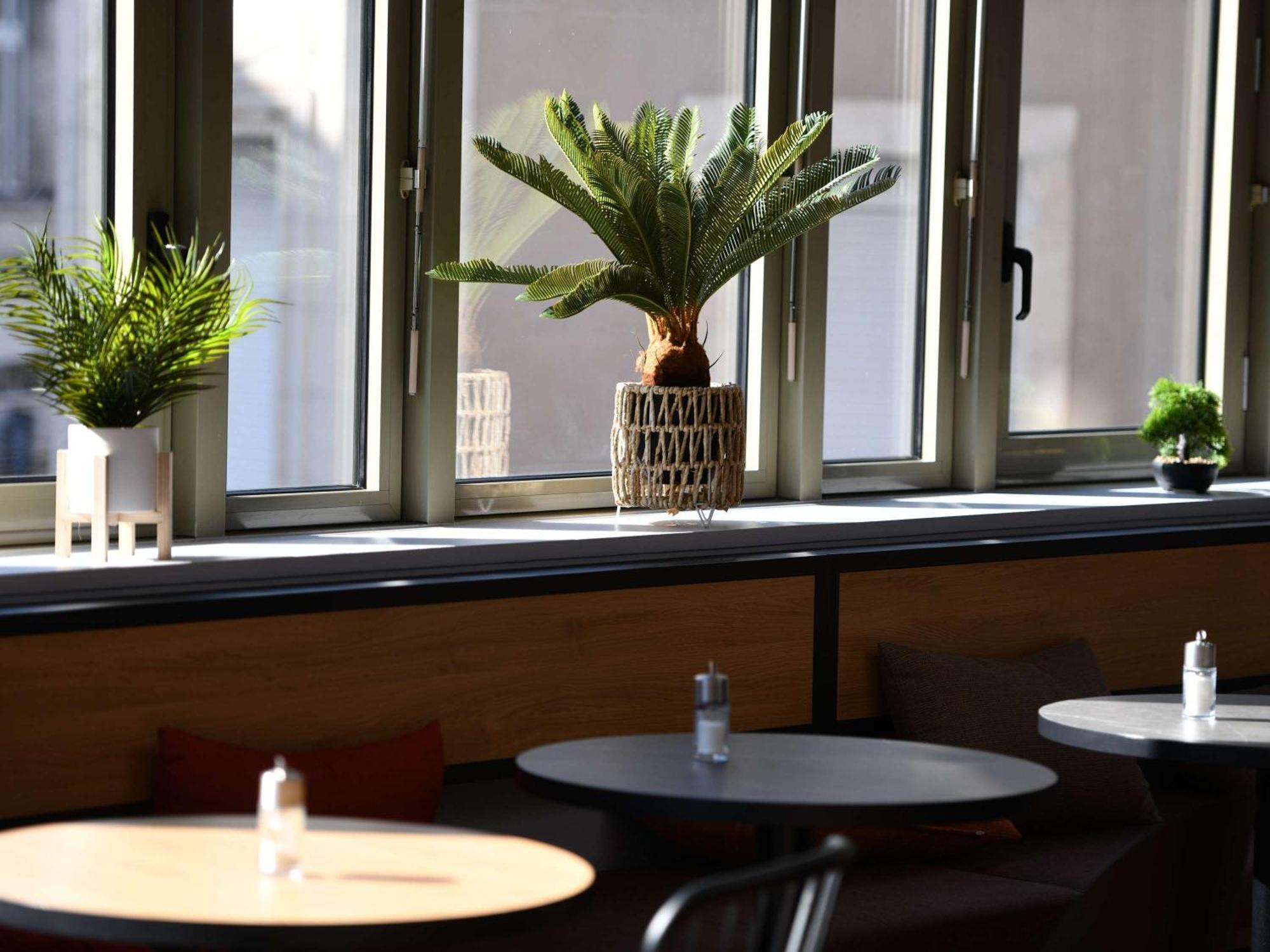 Ibis Châteauroux Exteriör bild